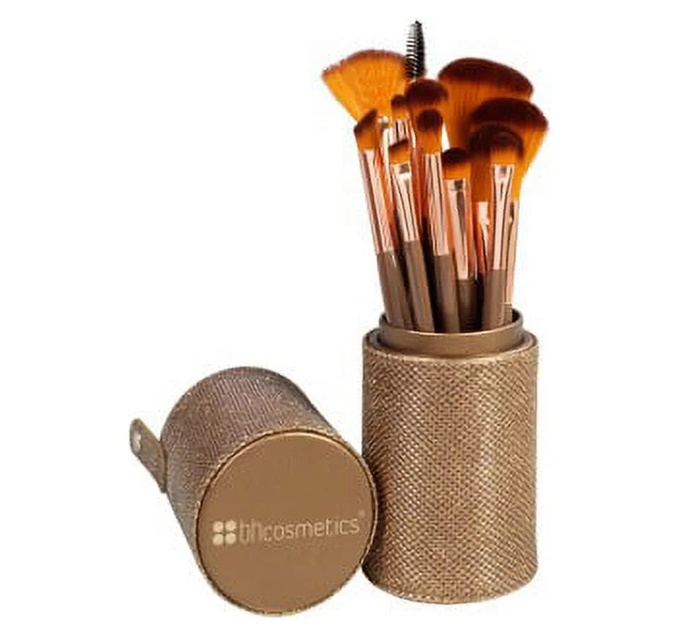 - Shimmering Brush Bronze : Option Cosmetics Set Pc BH 12